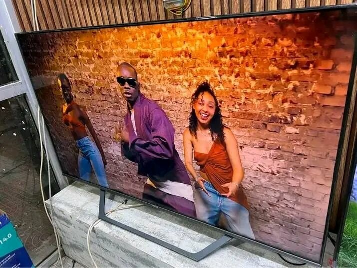 Télévision Smart 43 puce