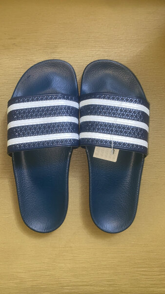 Claquettes confortables pour homme