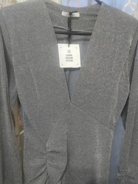 Платье Италия,44р, новое,серый цвет