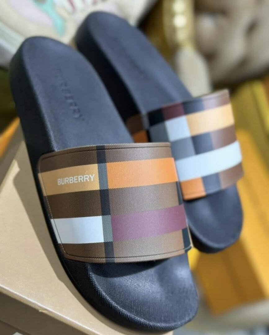 Burberry Slippers