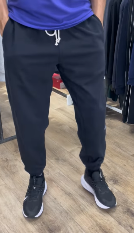 Спортивные штаны