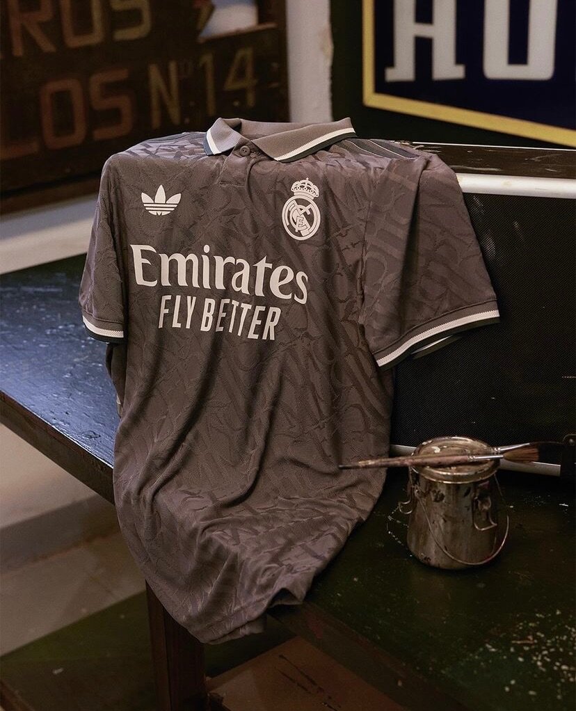 MAILLOT DE RÉAL MADRID