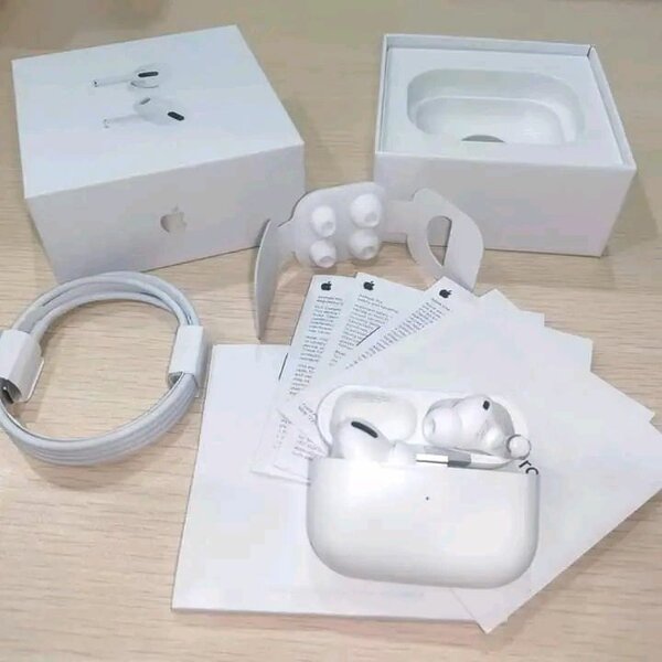 AirPods Pro avec boîtier