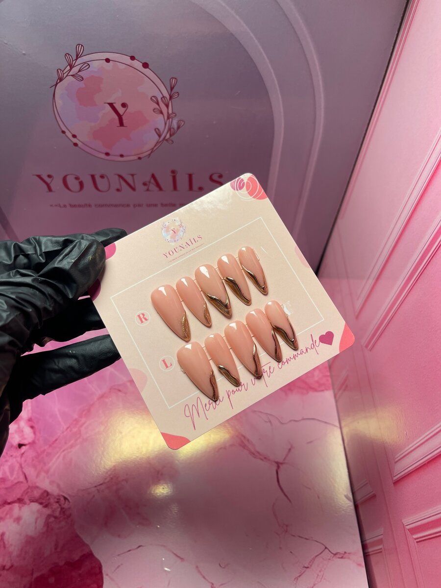 Press on Nails rose doré