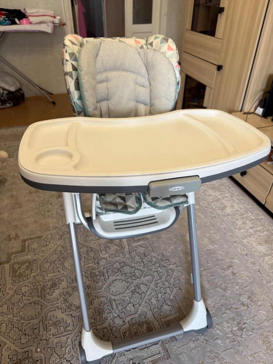 Стульчик для кормления