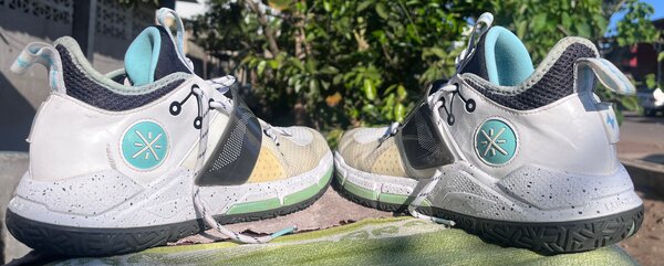 Li-NingWade Block 'White Green