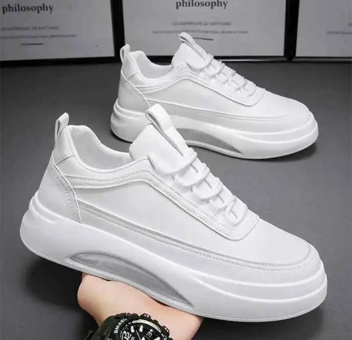 Baskets blanches tendance unisexes