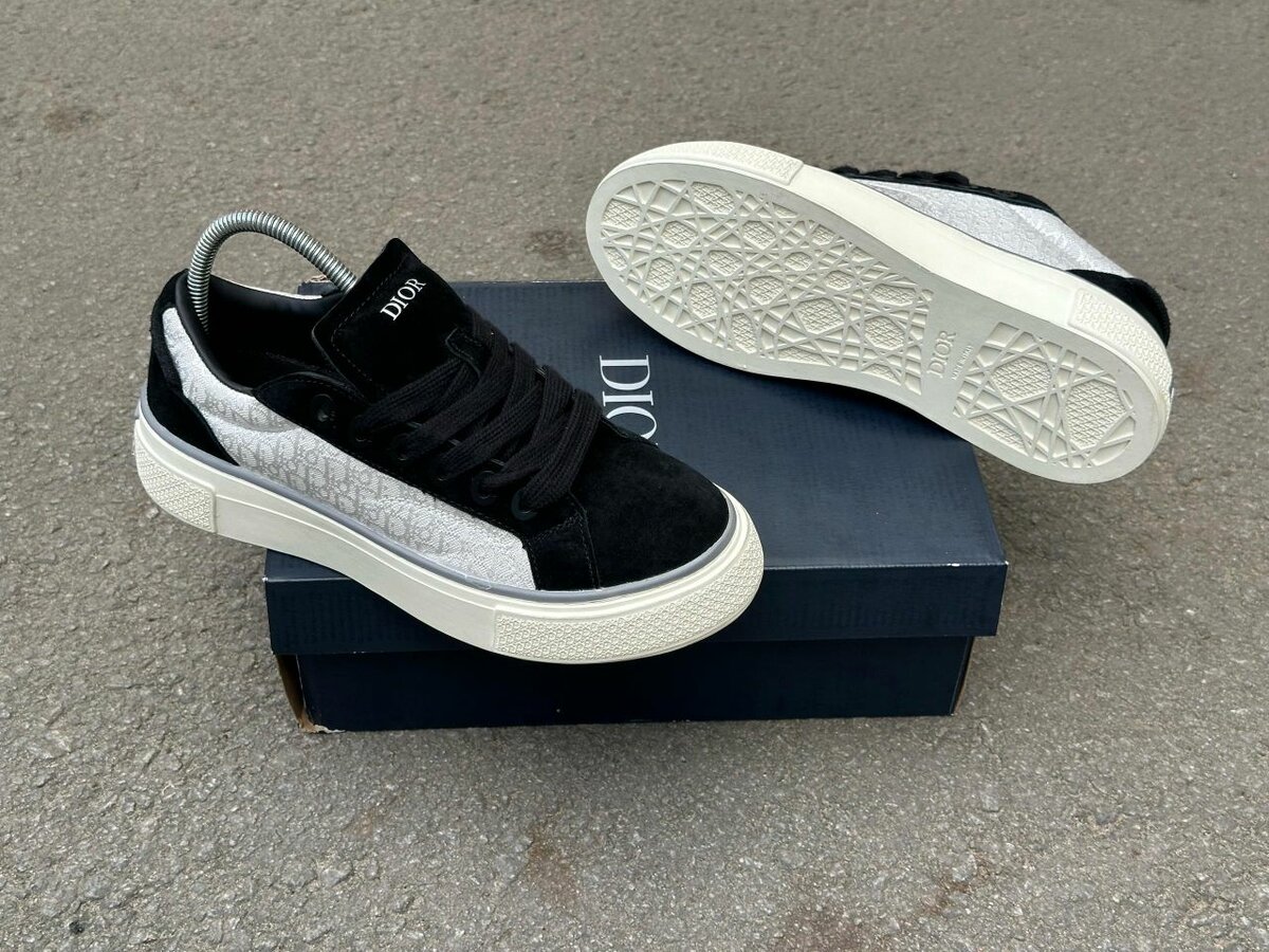 Sneakers Dior élégants