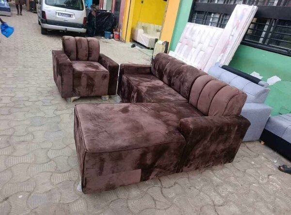 Canapé d'angle convertible avec coffre