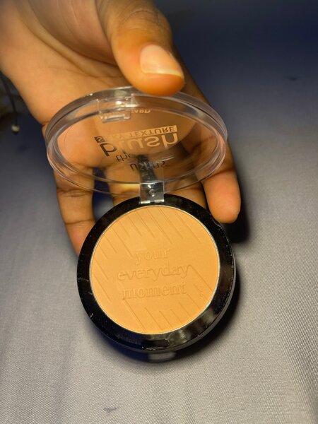 USHAS Blush Silky Texture