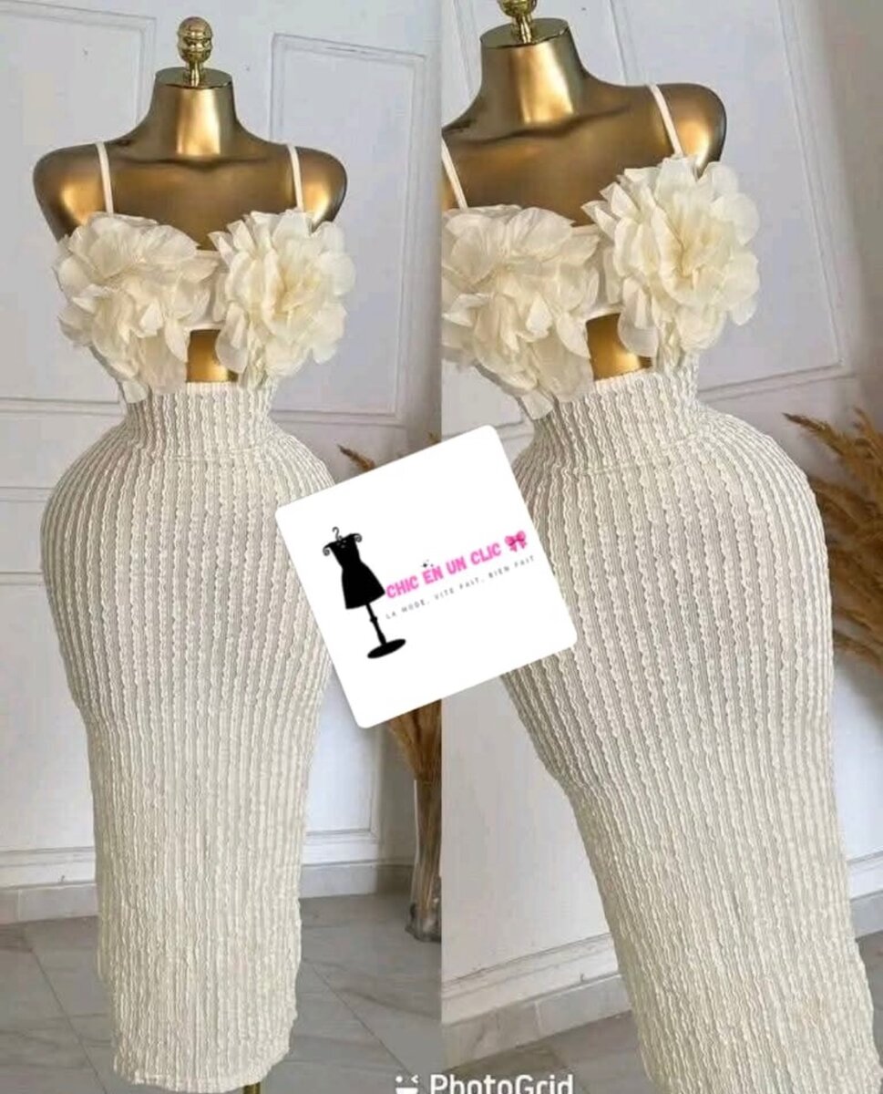 Robe Élégante à Fleurs 3D