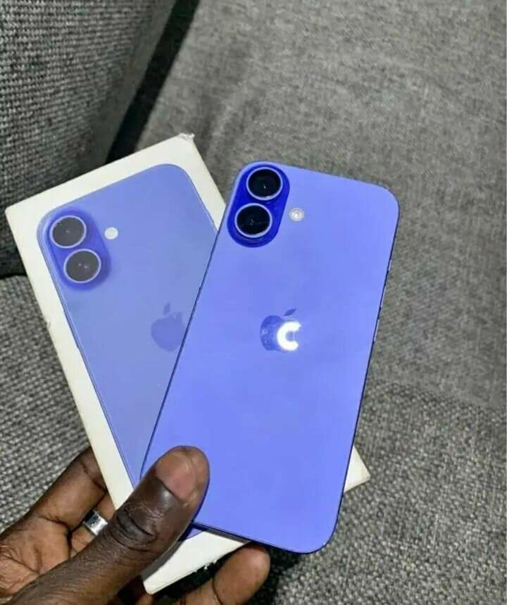 iPhone 16Violet