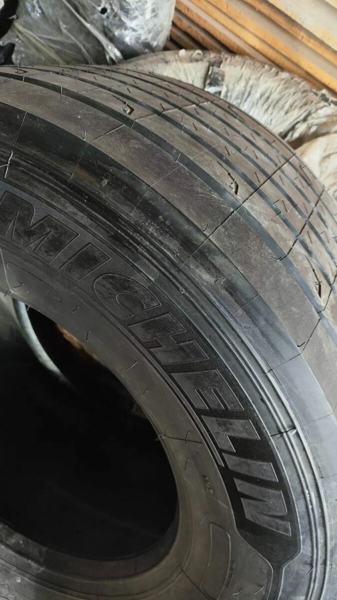 Michelin X line T 445/45R19.5