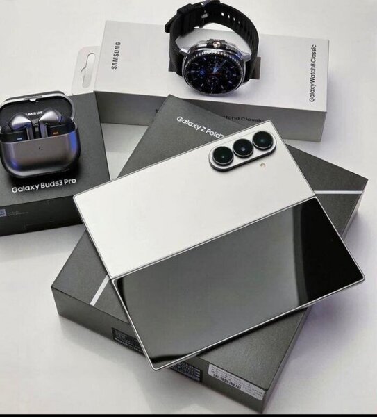 Samsung Galaxy Z Fold3