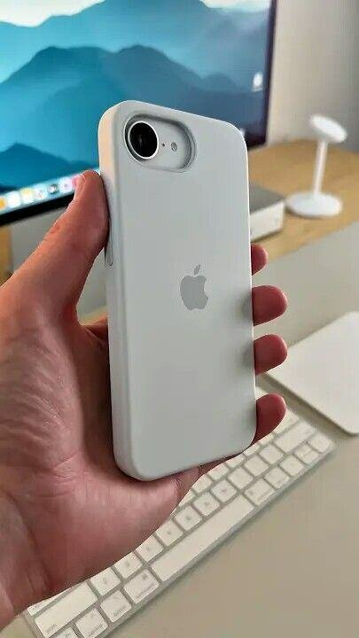 iPhone modèle 7 rose & blanc - Téléphone Apple reconditionné