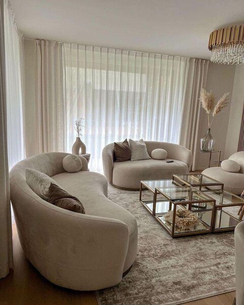 Canapé moderne en tissu beige pour salon