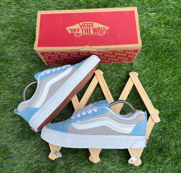 Vans Knu Skool