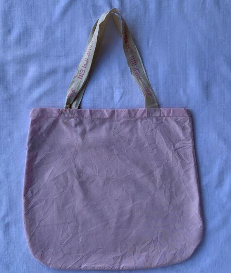 Tote bag