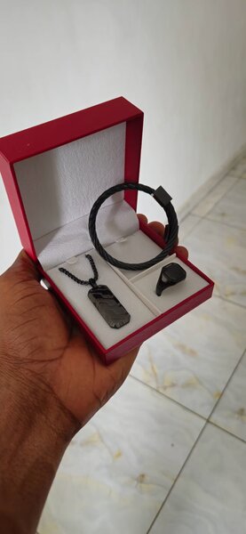 Bijoux 3 en 1 dans coffret