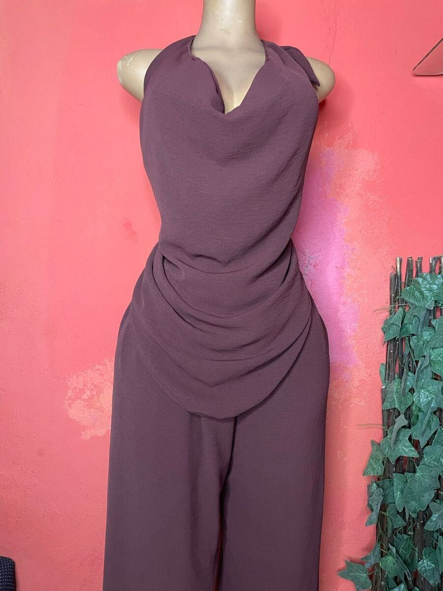 Combinaison élégante femme