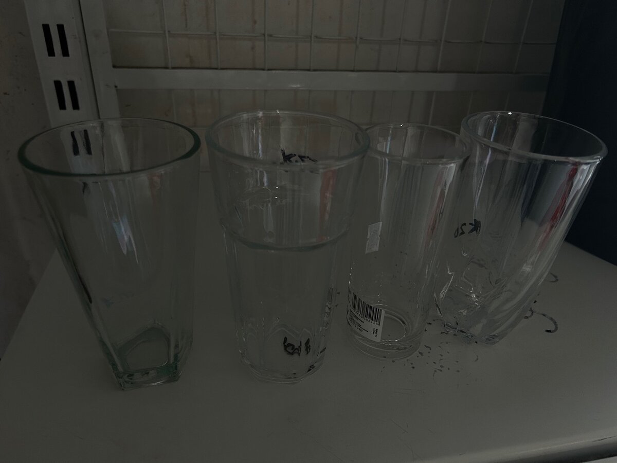 Glass cups
