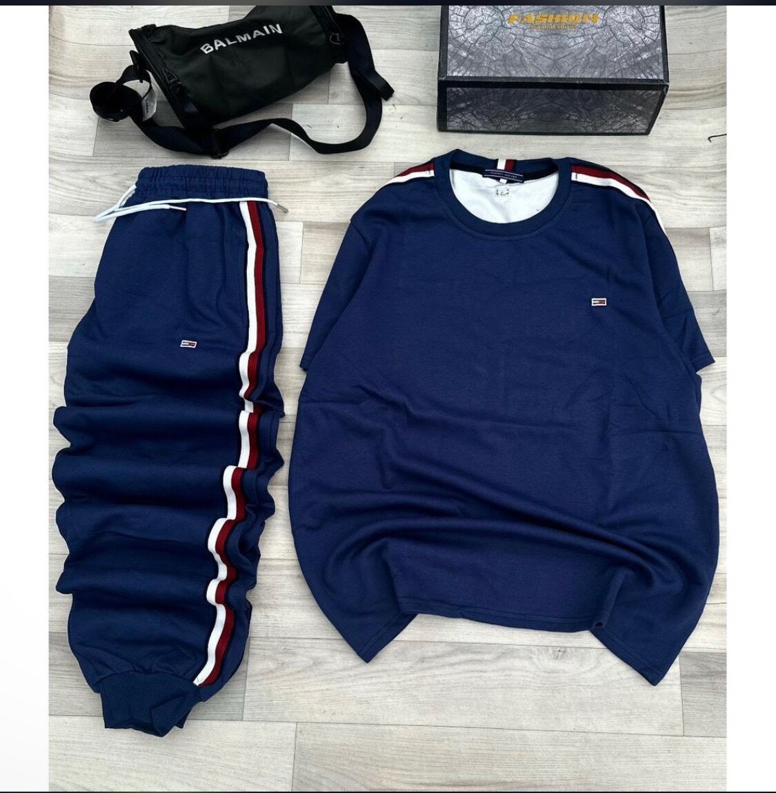 Ensemble de jogging tendance