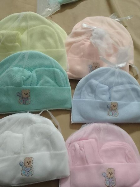 Bonnets doux pour bébés