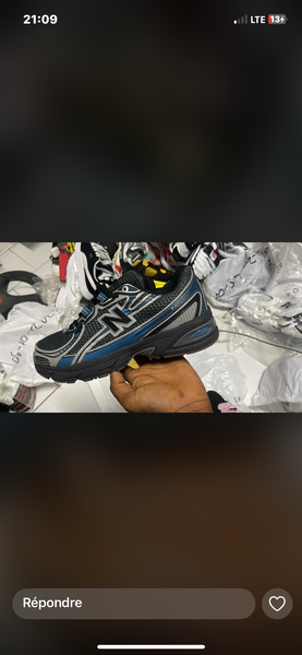 Chaussures de sport noires élégantes