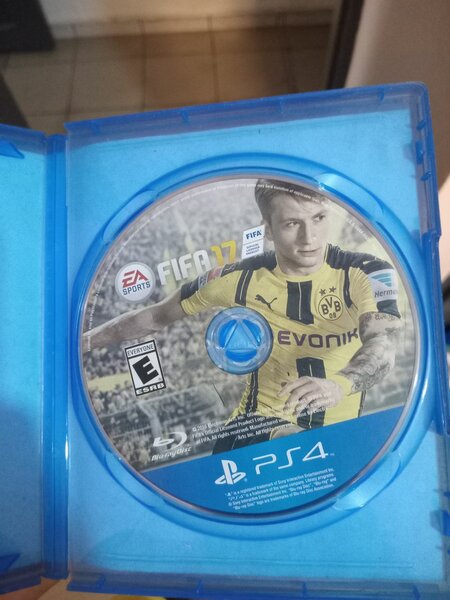 FIFA 17 PS4