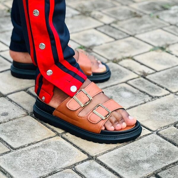 Sandales à boucles pour hommes