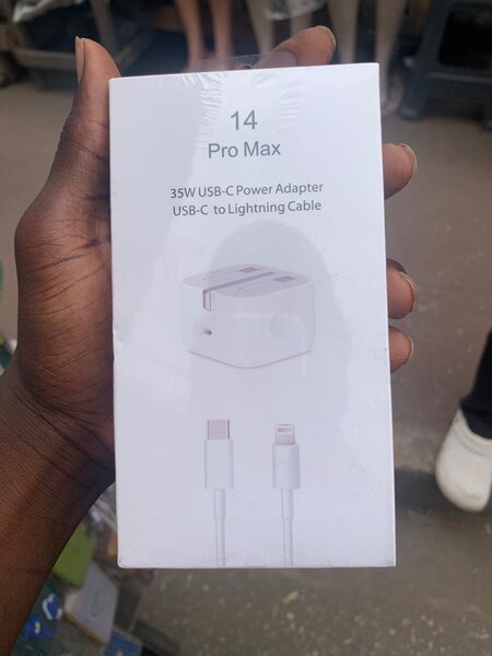 iPhone type C charger
