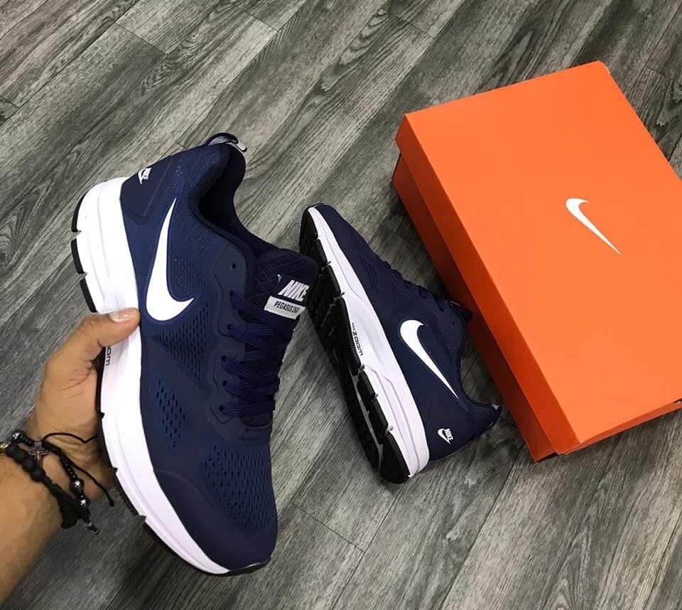 Nike Air Max Sneakers Homme