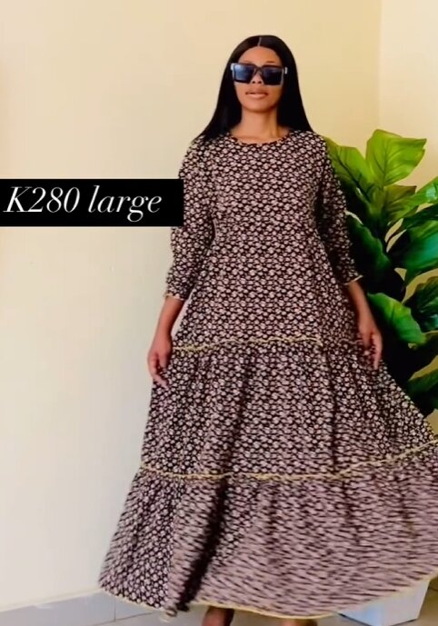 Elegant  dress large