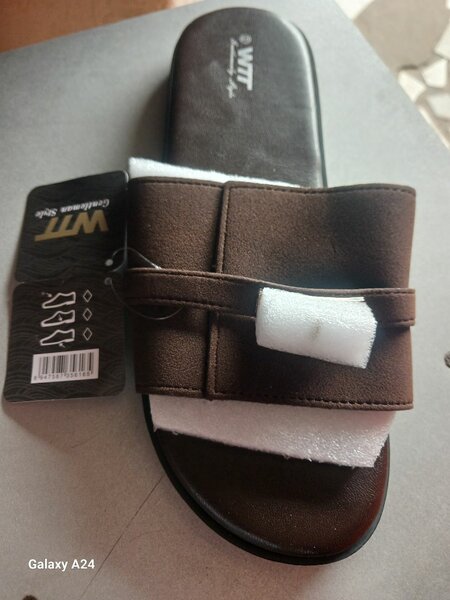 Sandales en cuir WITT