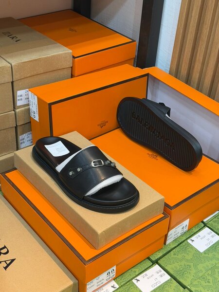 Sandales en cuir élégantes