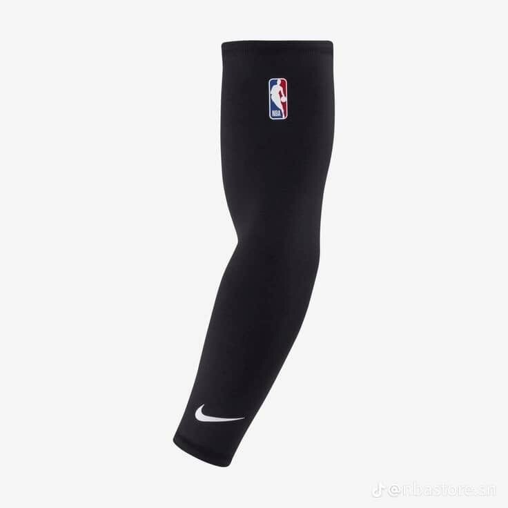 Nike Elite Basketball Sleeve