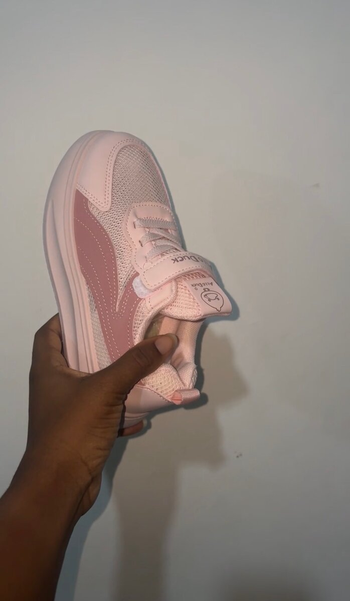 Baskets roses confortables