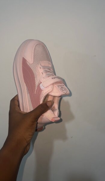 Baskets roses confortables