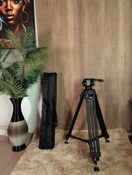 Trépied Professionnel 10kg