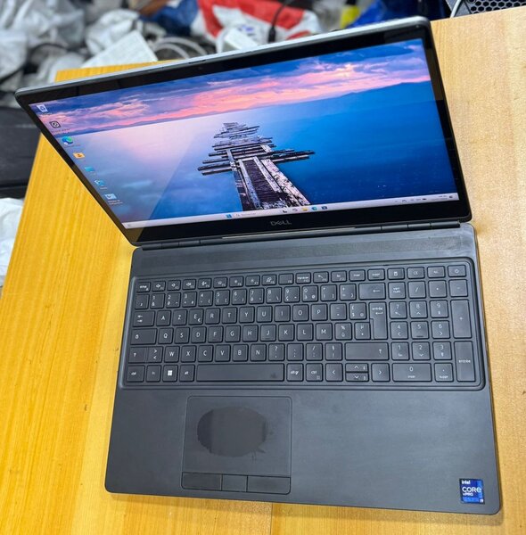 Ordinateur Portable Dell i7