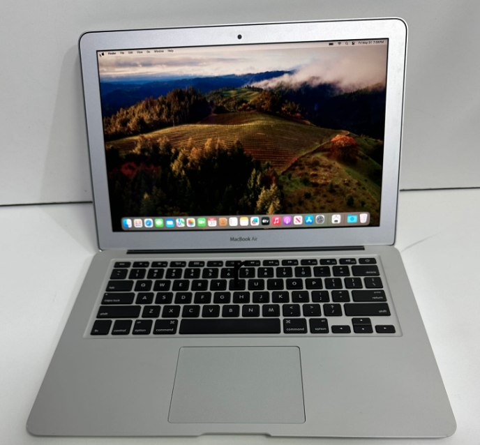 MACBOOK Air Mid 2012