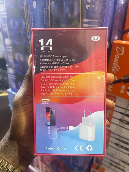 125W USB-C Power Adapter