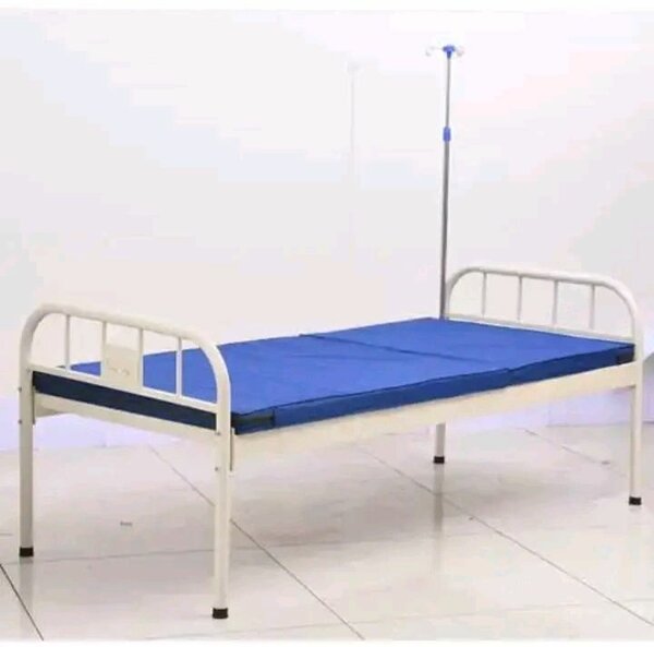 Lit médical en métal durable