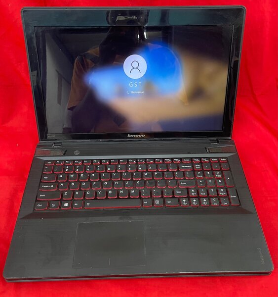 Lenovo IdeaPad Y510p (Gamer)