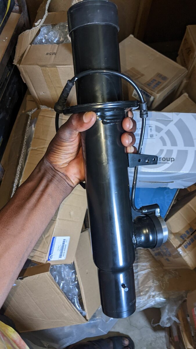 Front Electric Air Shocks For BMW X6 F86 & X5 F15 2017 - 202