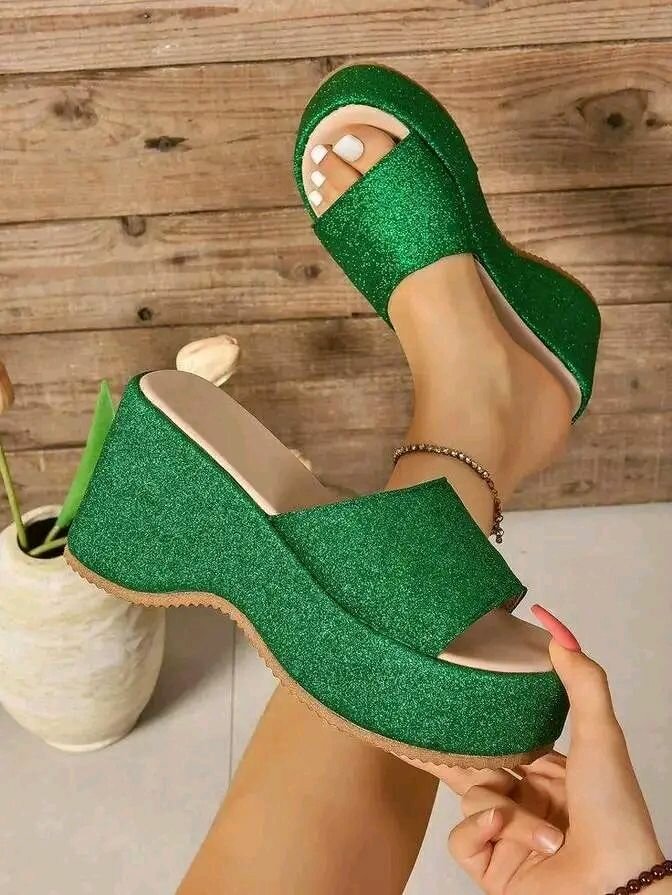 Ladies wedge sandals