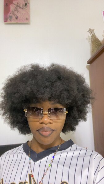 Lunettes de soleil carrées élégantes