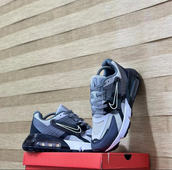 Nike Air Max Modern Sneakers