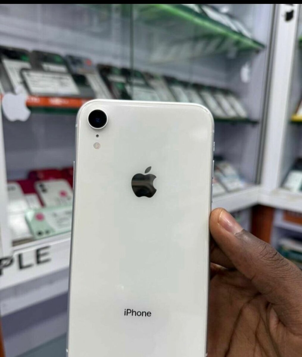 iPhone XR Blanc 64Go
