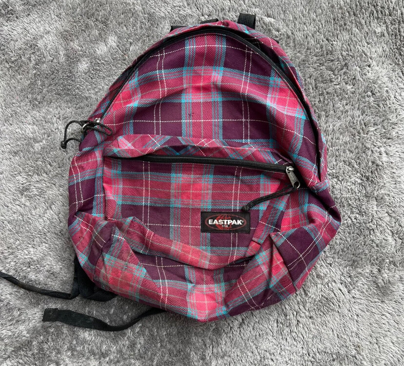 Sac à dos à carreaux colorés